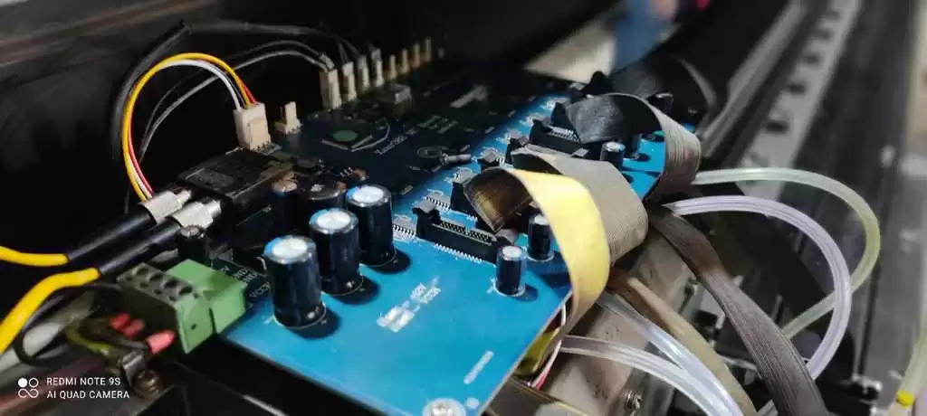 دستگاه چاپ بنر مای جت هد زار 382